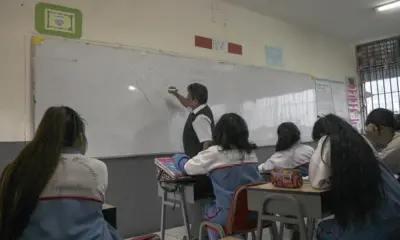 Escolares obtendrán mejores logros educativos con docentes de calidad. Foto: La República