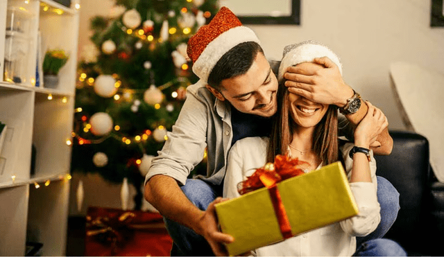 Frases para hacer divertido tu intercambio de regalo con tu amigo secreto en esta Navidad.