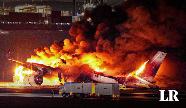 Los 5 fallecidos eran miembros de la Guardia Costera que impactó con un vuelo comercial y luego ardió en llamas. Foto: composición LR/EFE