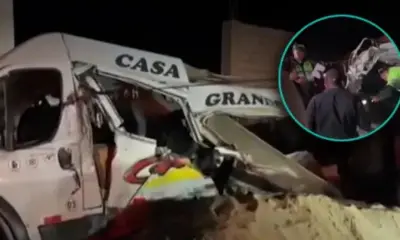 Despiste de combi causa grave accidente en Trujillo y deja víctimas mortales.