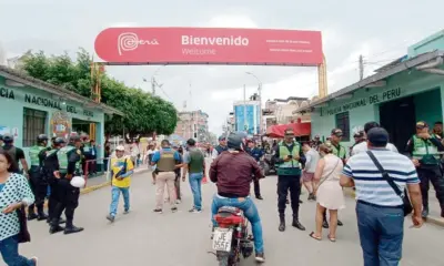 Vigilancia. El control de identidad en la zona de frontera es permanente para evitar que delincuentes ecuatorianos ingresen a territorio peruano. Foto: Maribel Mendo/La República