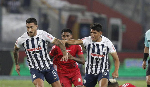 Alianza Lima enfrentó a Once Caldas en el estadio Nacional por la Noche Blanquiazul. Foto: La República/Luis Jiménez