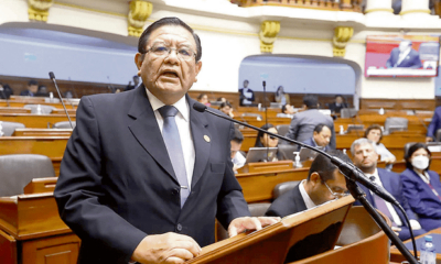 En la mira. Los aliados que dominan el Congreso preparan el terreno para el juicio político del presidente del JNE, Jorge Salas Arenas. Buscan inhabilitarlo. Foto: Congreso de la República