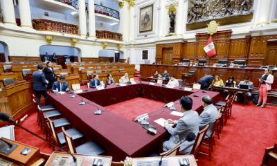 Contra el país. Cada sesión que realiza la Comisión de Constitución del Congreso, bajo la presidencia de Fuerza Popular, es básicamente para aprobar contrarreformas en desmedro del país. Foto: difusión