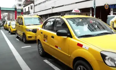 Los vehículos también pueden recibir multa. Foto: MML