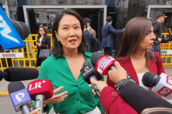 Keiko Fujimori y su abogada a la salida de audiencia por el caso Cócteles. Foto: La República